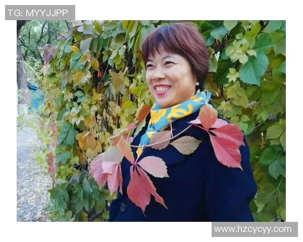 岁月定格绿茵传奇足球画框再现老球星风采永恒记忆 岁月定格绿茵传奇足球画框再现老球星风采永恒记忆